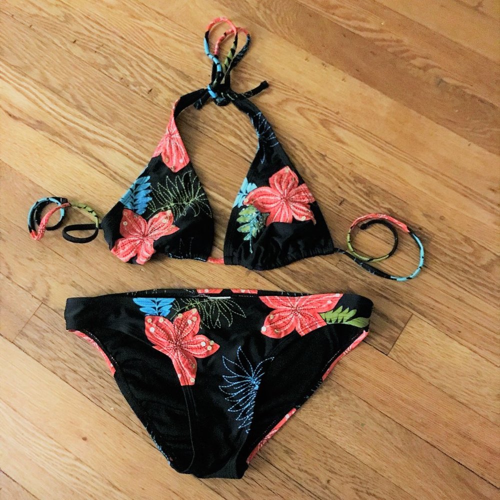 Sz Small XHILARATION Sequined Bikini